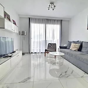 https://sea-view-in-paradise-court.in-canary-islands.com